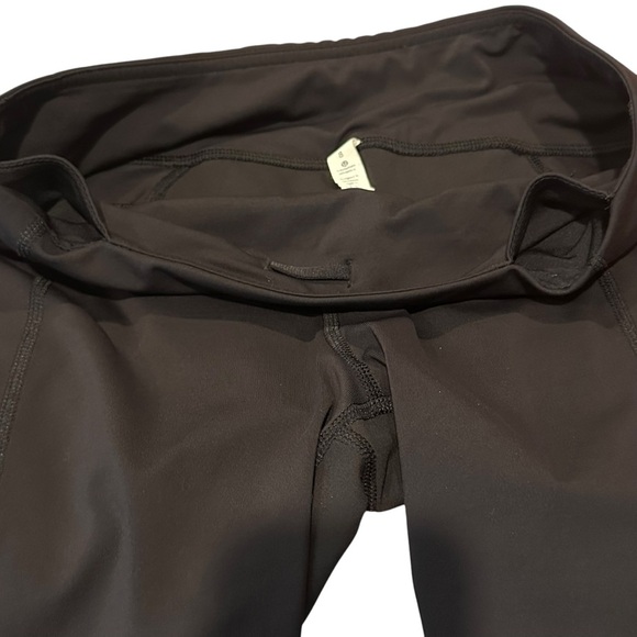 LULULEMON Leggings Womens 8 Black Cropped Reflective Mesh Yoga Athletic Training - Picture 10 of 16